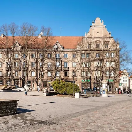 Cinema - 2-bed, 2-bath - Free Private Parking Lägenhet Tallinn