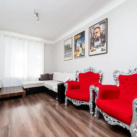 Appartement Cinema - 2-bed, 2-bath - Free Private Parking *