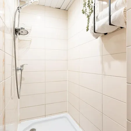 Appartement Cinema - 2-bed, 2-bath - Free Private Parking Tallinn