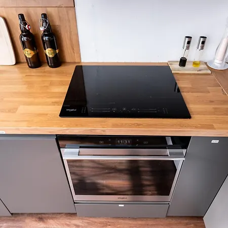 Cinema - 2-bed, 2-bath - Free Private Parking * Tallinn