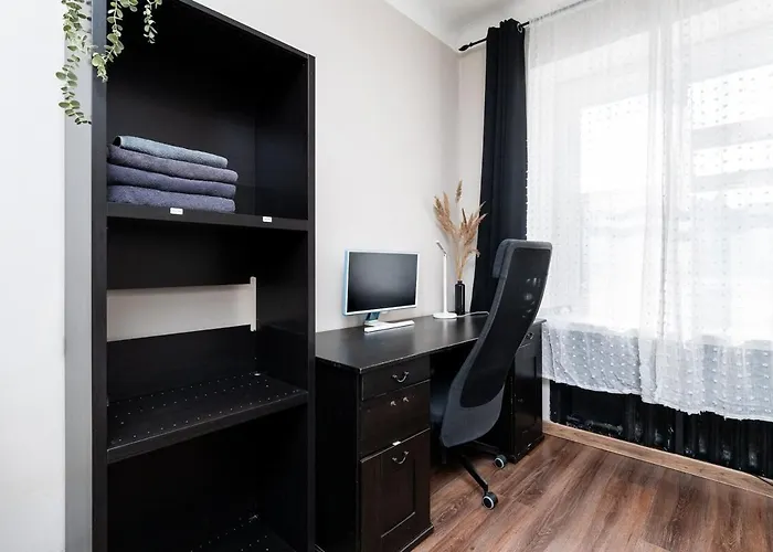 Cinema - 2-bed, 2-bath - Free Private Parking Reval