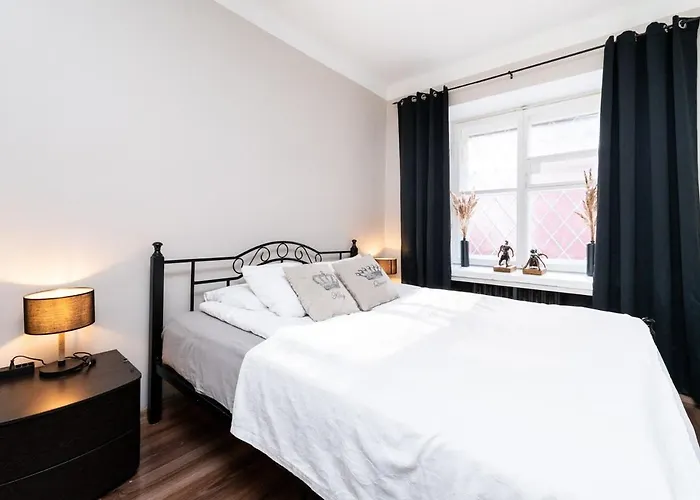 Cinema - 2-bed, 2-bath - Free Private Parking * Reval